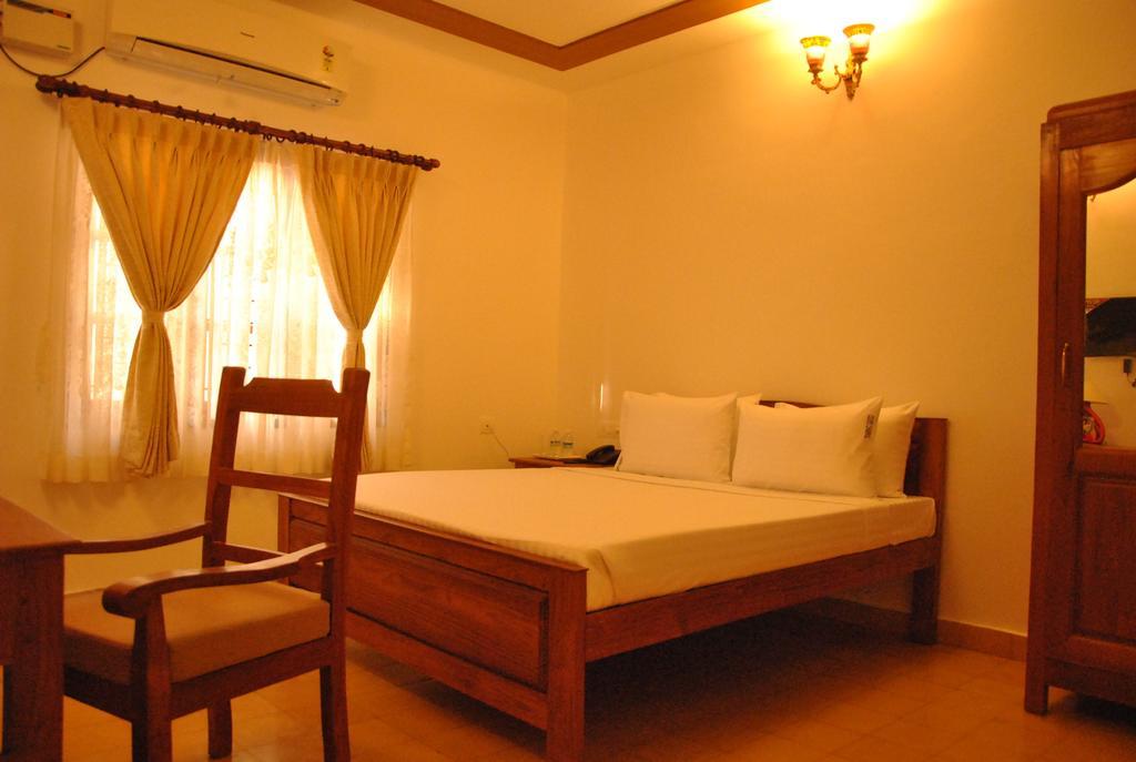 Cours Chabrol Hotel Pondicherry Luaran gambar