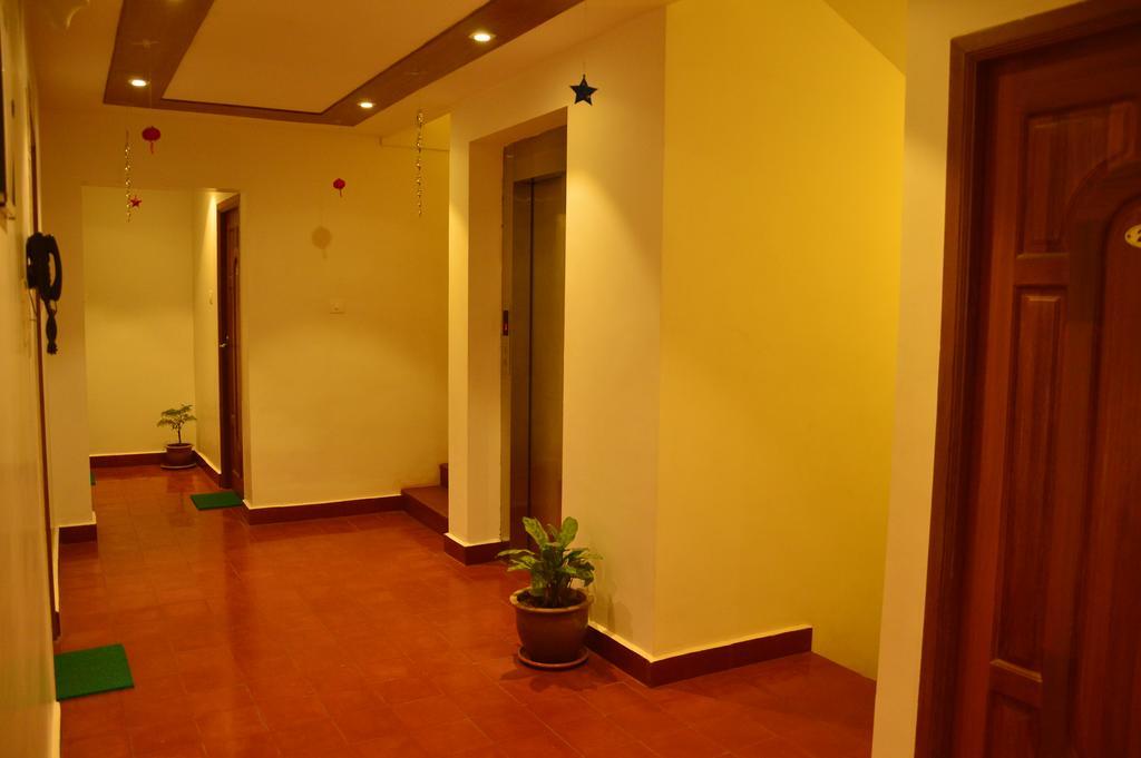 Cours Chabrol Hotel Pondicherry Luaran gambar