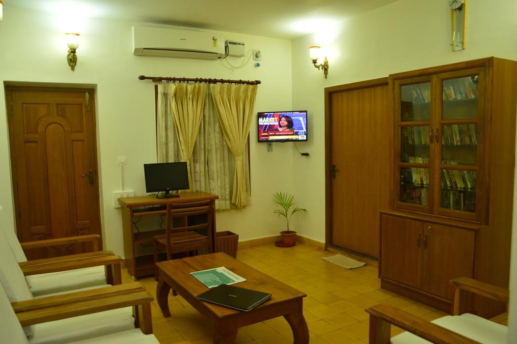 Cours Chabrol Hotel Pondicherry Luaran gambar