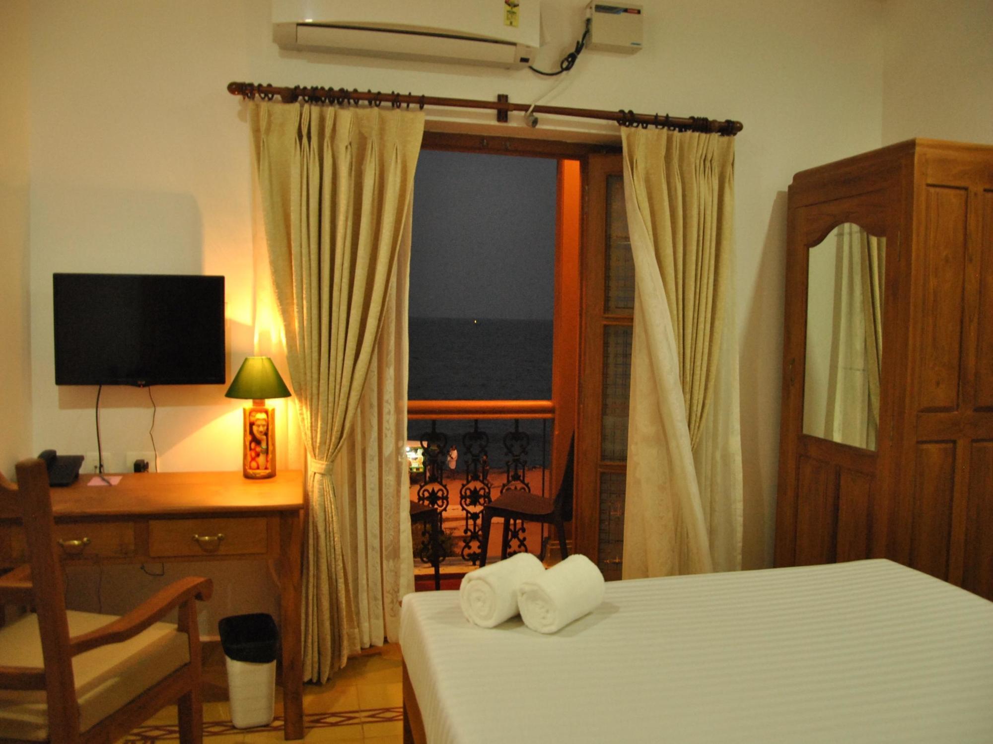 Cours Chabrol Hotel Pondicherry Luaran gambar